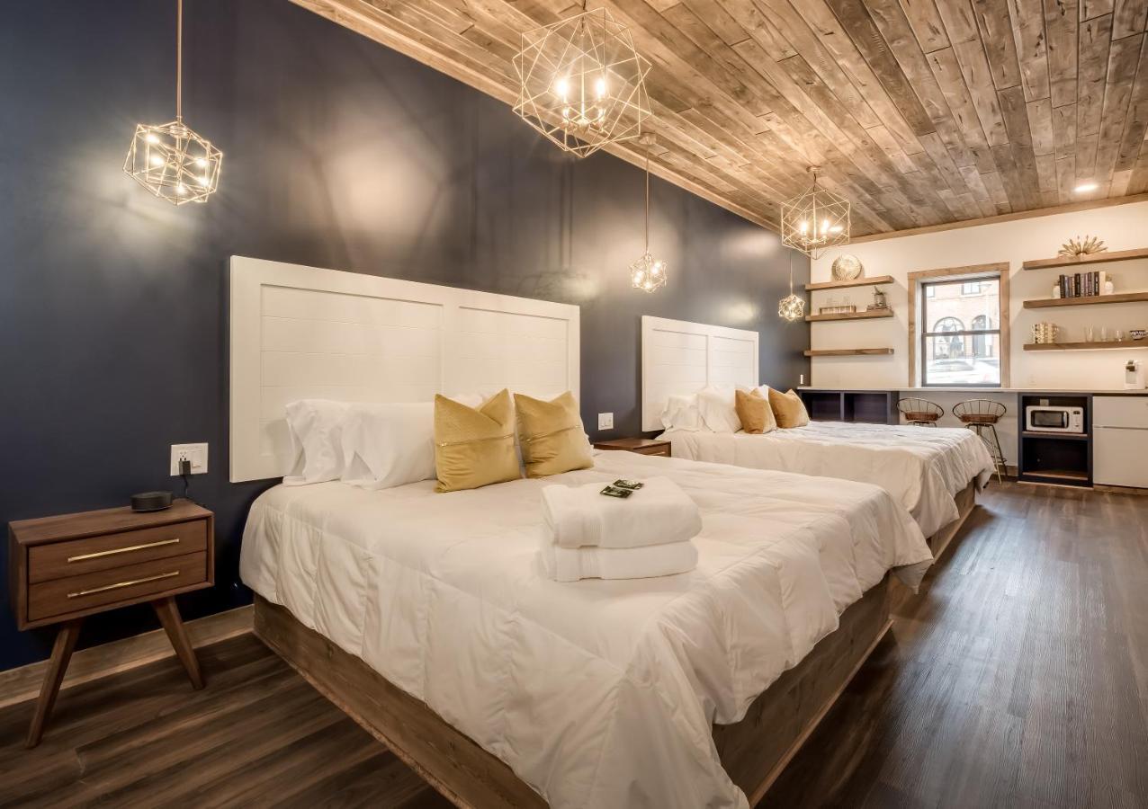 The Port Of Prescott Boutique Hotel Екстериор снимка