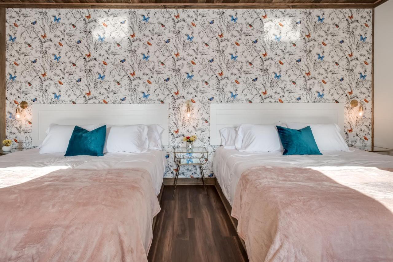 The Port Of Prescott Boutique Hotel Екстериор снимка