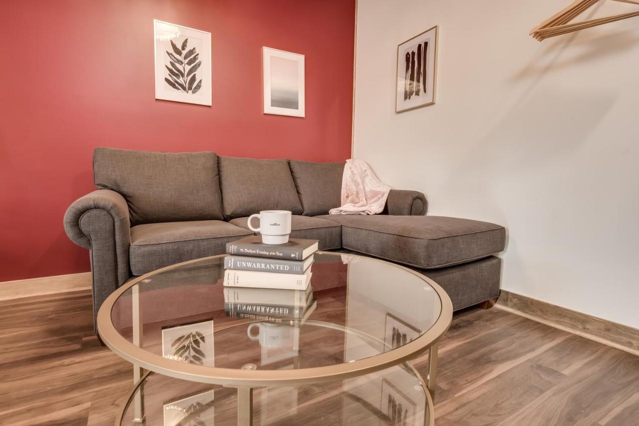 The Port Of Prescott Boutique Hotel Екстериор снимка