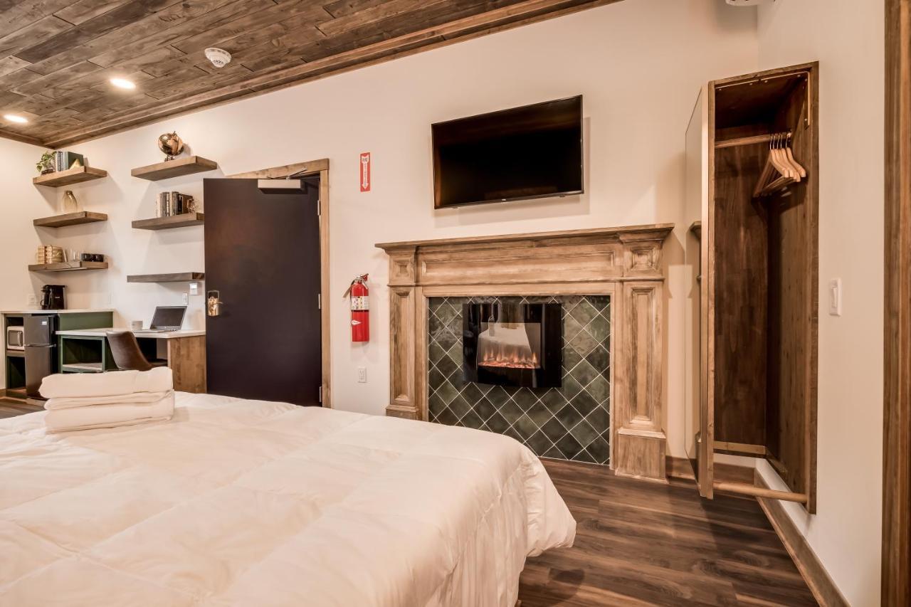 The Port Of Prescott Boutique Hotel Екстериор снимка
