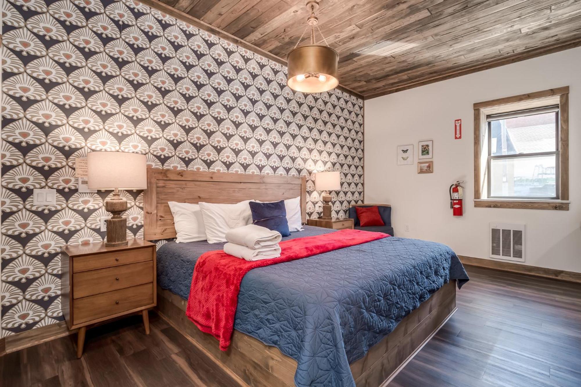 The Port Of Prescott Boutique Hotel Екстериор снимка